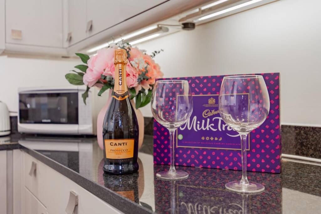 Unique And Quirky Central Apartment With Parking Oxford Luaran gambar